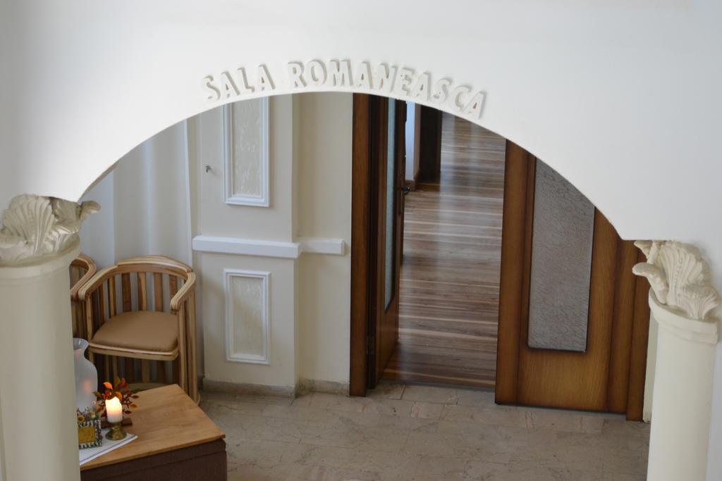 Casa De Oaspeti Sfantul Nicolae 이아시 외부 사진